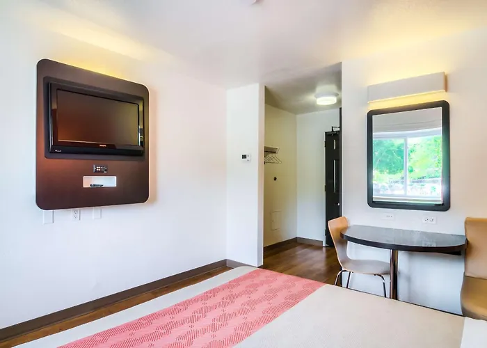 6-arlington Heights, Il - Chicago North 3*