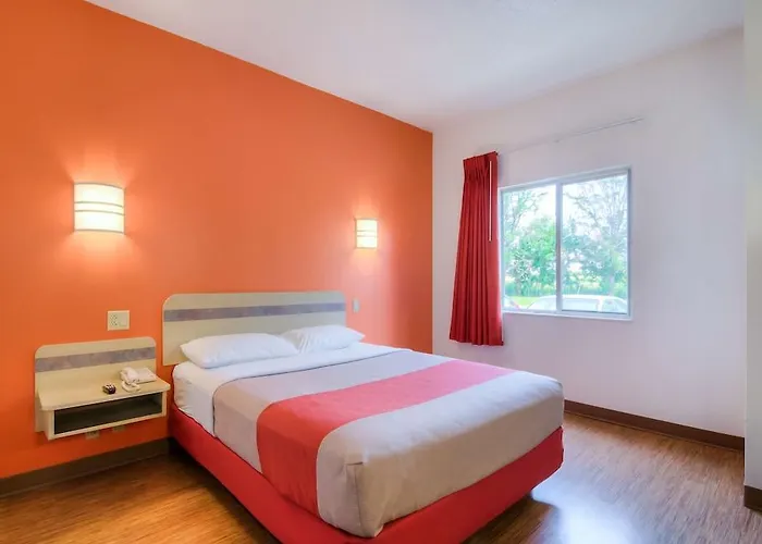 6-arlington Heights, Il - Chicago North 3*